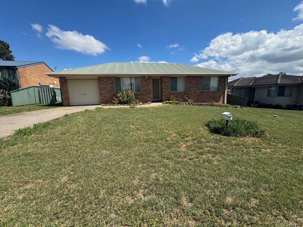 27 Wollombi Rd, Muswellbrook, NSW 2333