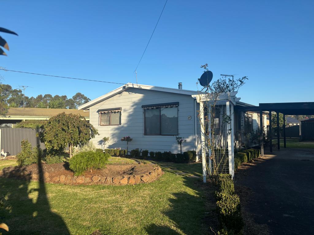 42 Irrewillipe Rd, Elliminyt, VIC 3250