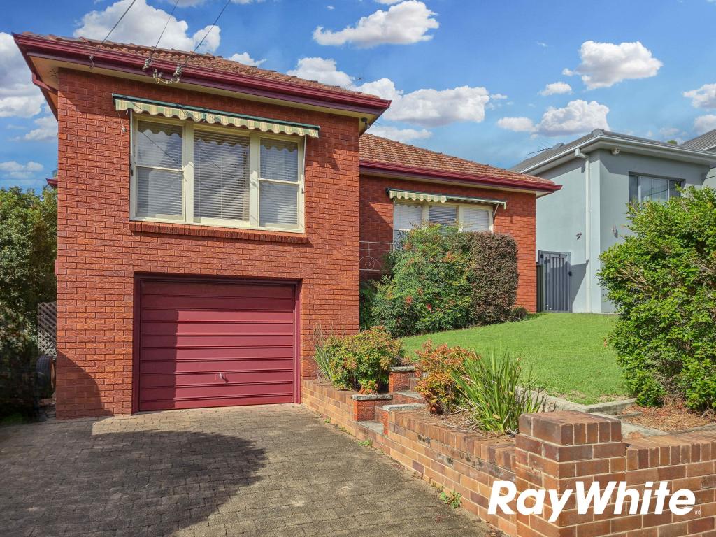 84 Western Cres, Gladesville, NSW 2111