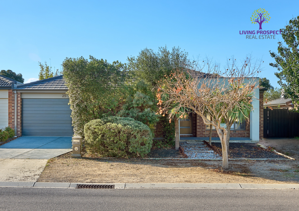 25 Haslewood St, Point Cook, VIC 3030