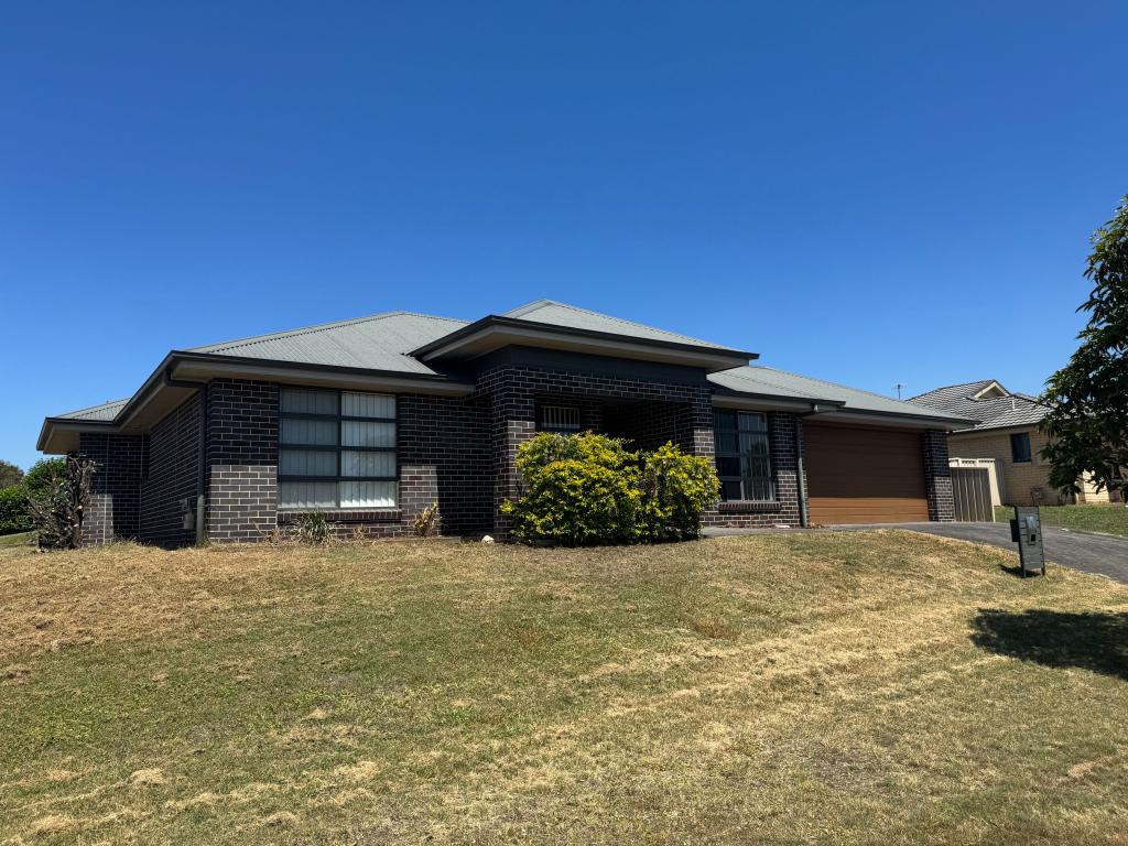 1 Topaz Way, Rutherford, NSW 2320