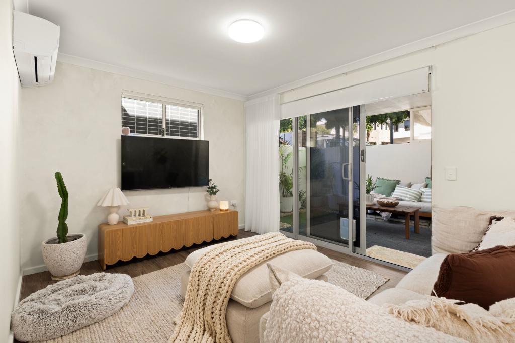 2/23 THOR ST, INNALOO, WA 6018