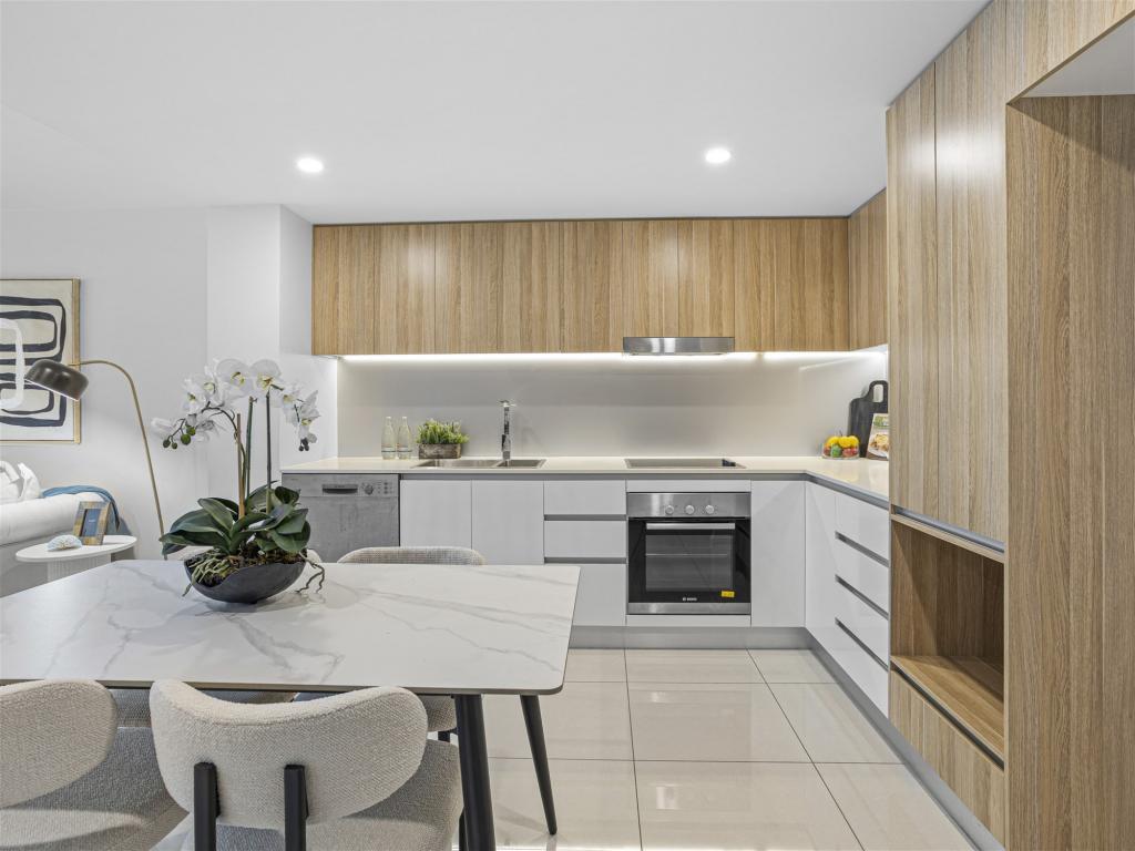 913/45 Wellington Rd, East Brisbane, QLD 4169