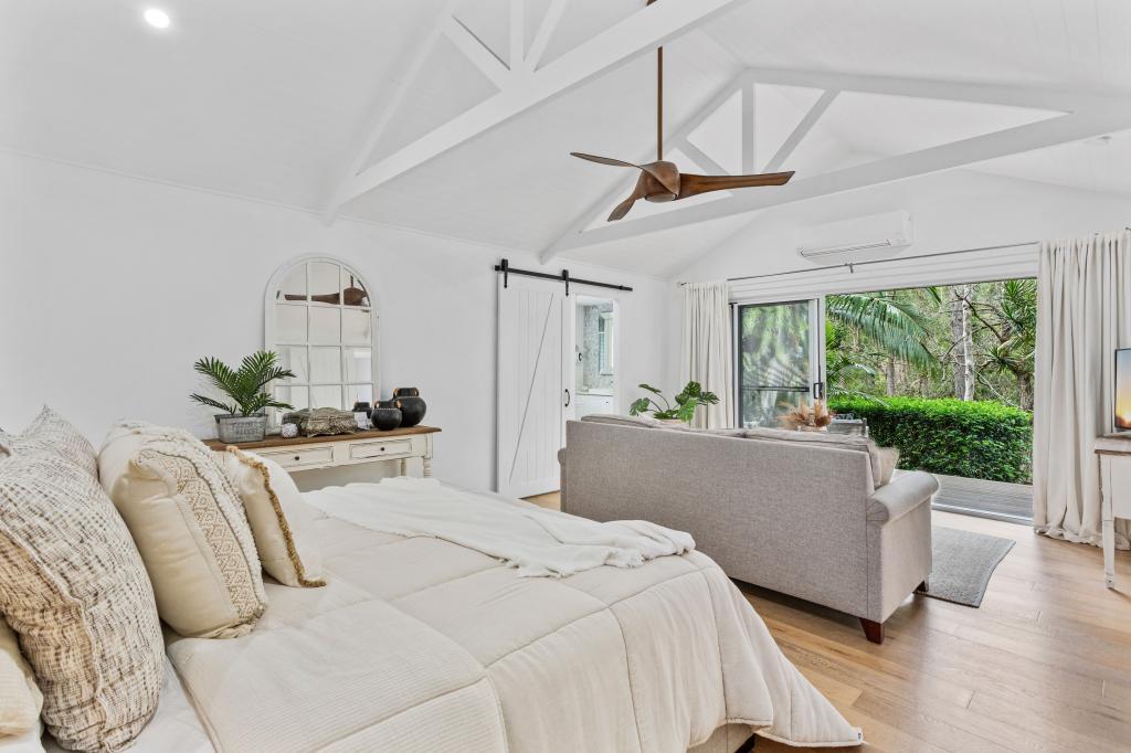 34 Lydford Cl, Bonogin, QLD 4213