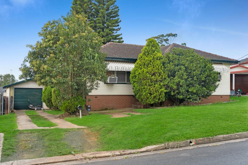 1 Dan St, Campbelltown, NSW 2560