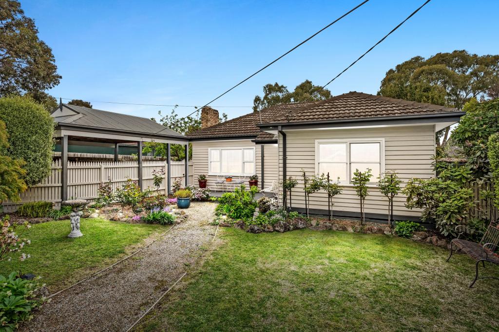 32 Pascoe Ave, Croydon, VIC 3136