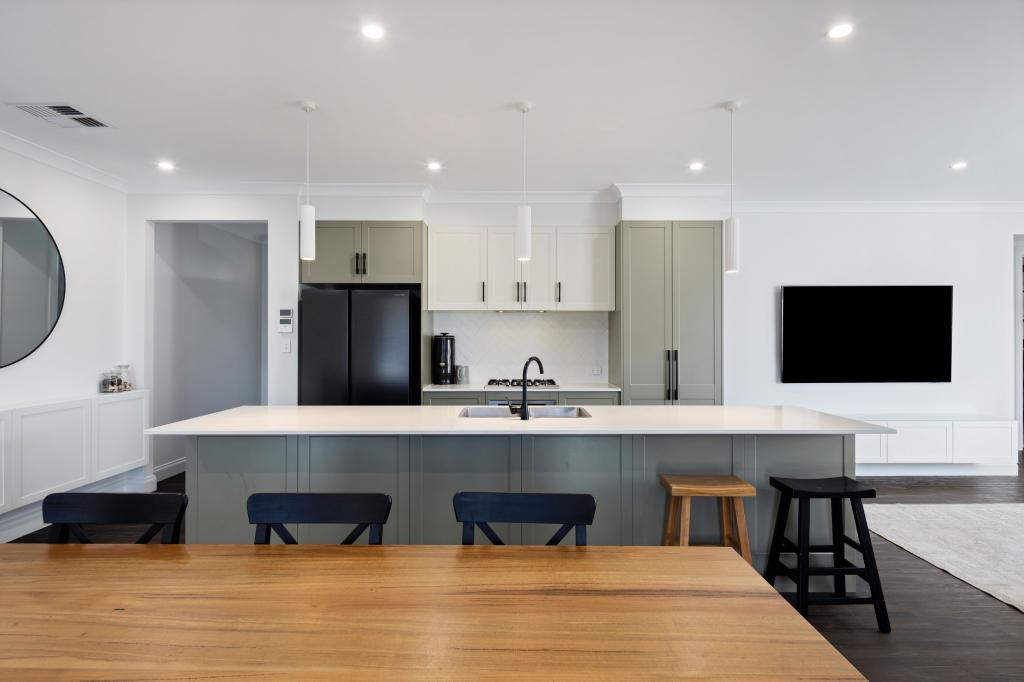 294b Sportsmans Dr, West Lakes, SA 5021