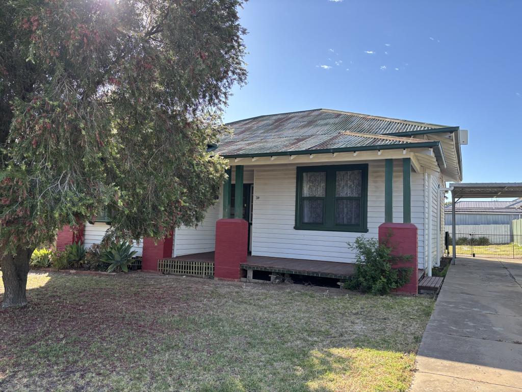 39 MILLETT ST, ST ARNAUD, VIC 3478
