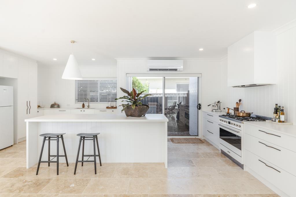 5 The Parkway, Yamba, NSW 2464