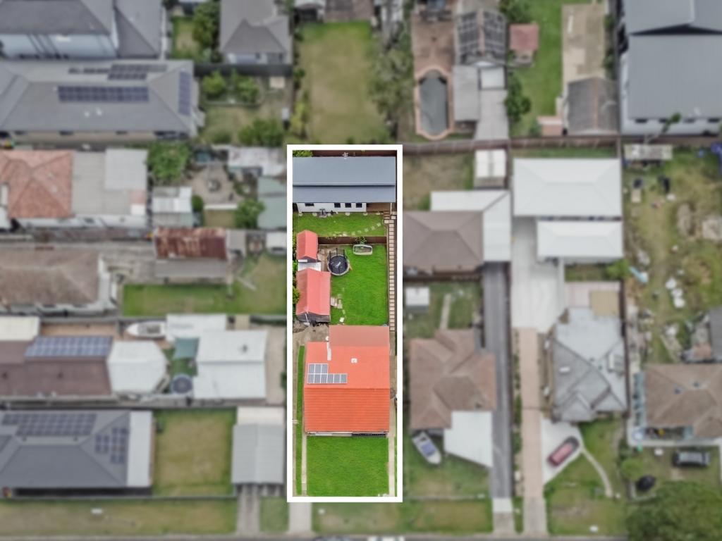 7 + 7a Phillip St, Guildford West, NSW 2161