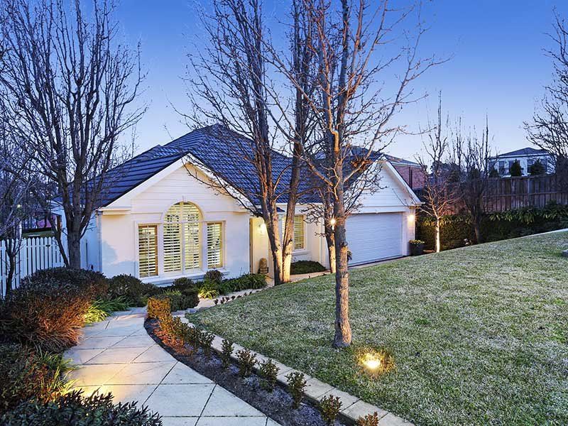 4 Lascelles Pl, Highton, VIC 3216