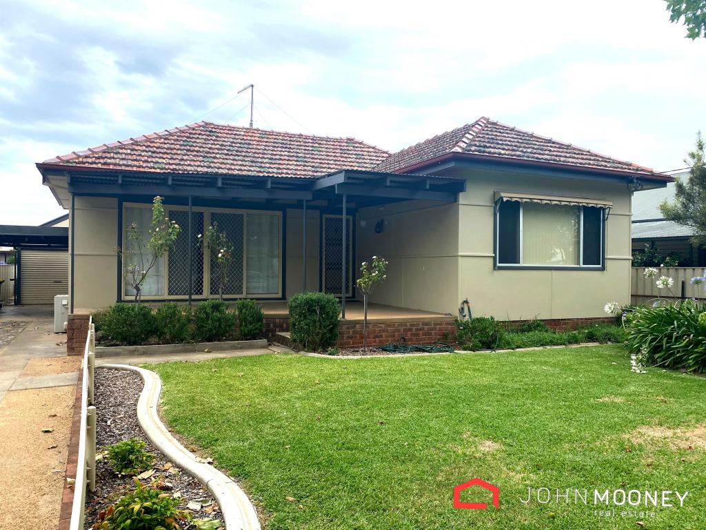 204 GURWOOD ST, WAGGA WAGGA, NSW 2650