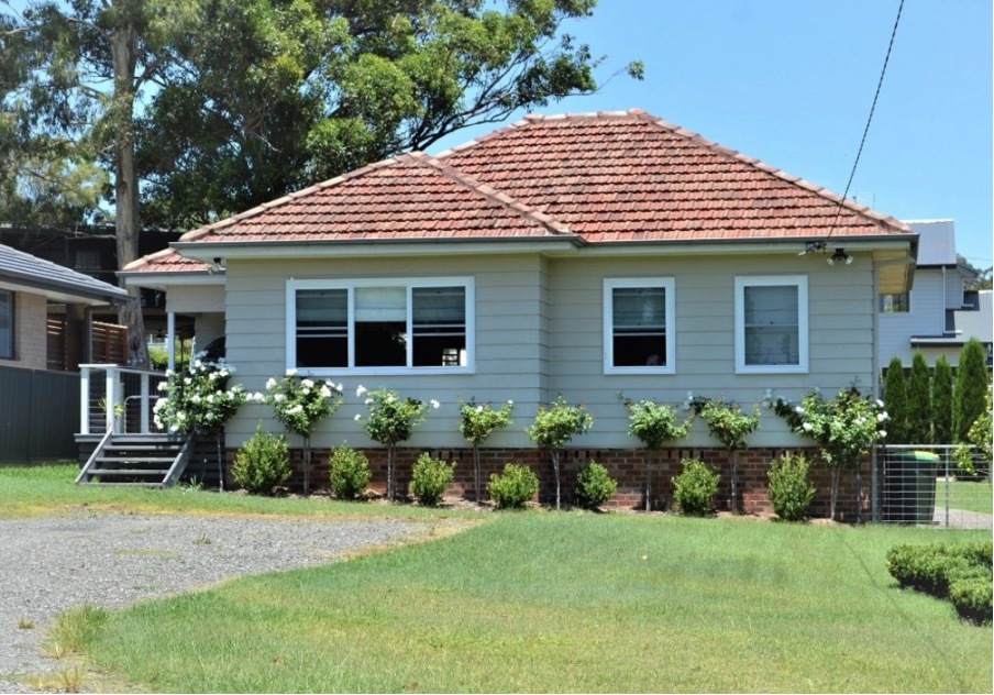 144 Grand Pde, Bonnells Bay, NSW 2264