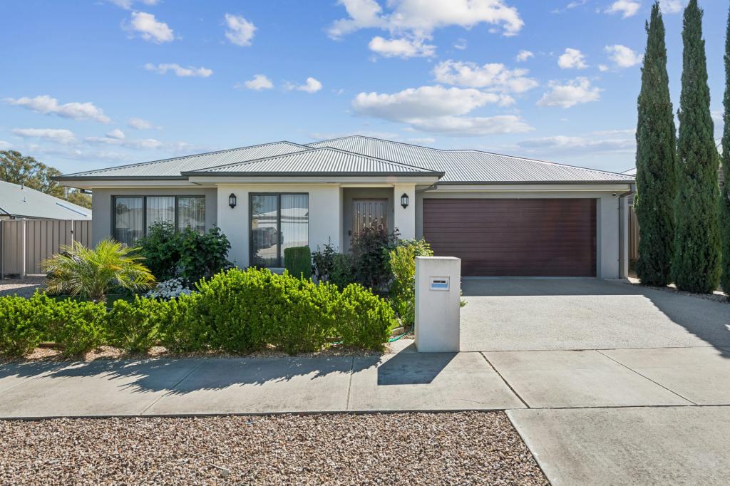 37 Weeks Rd, Ascot, VIC 3551