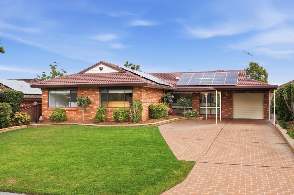 18 Ashur Cres, Greenfield Park, NSW 2176