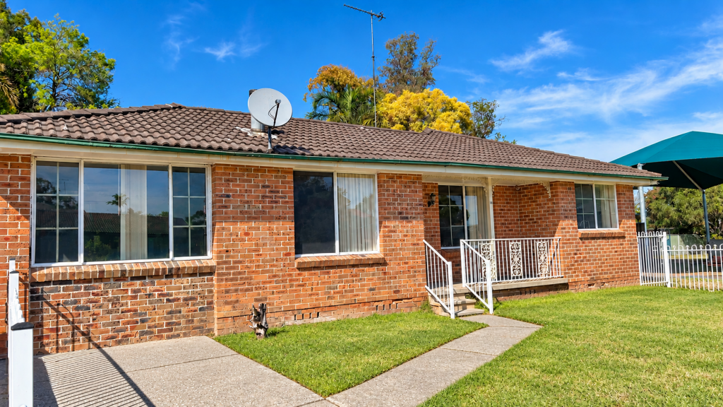 18 Lilley St, St Clair, NSW 2759