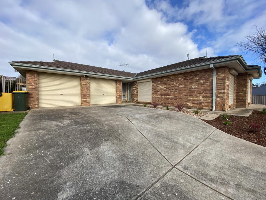 35 Blight Cres, Hillbank, SA 5112