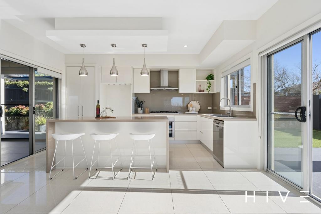 2 Lacewing St, Wright, ACT 2611