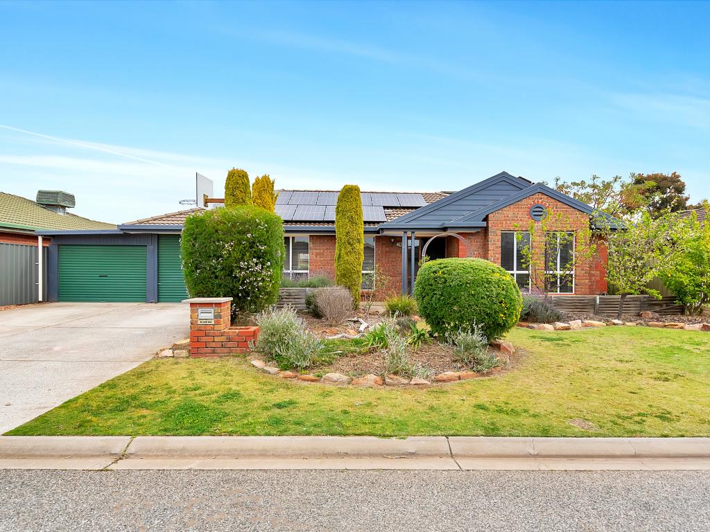 24 LIEPIN CL, ANDREWS FARM, SA 5114