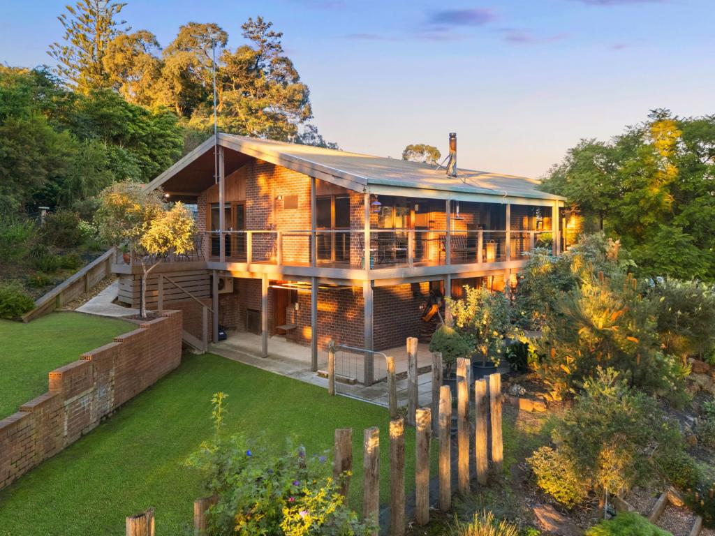 29 Vernon Rd, Beaconsfield, VIC 3807