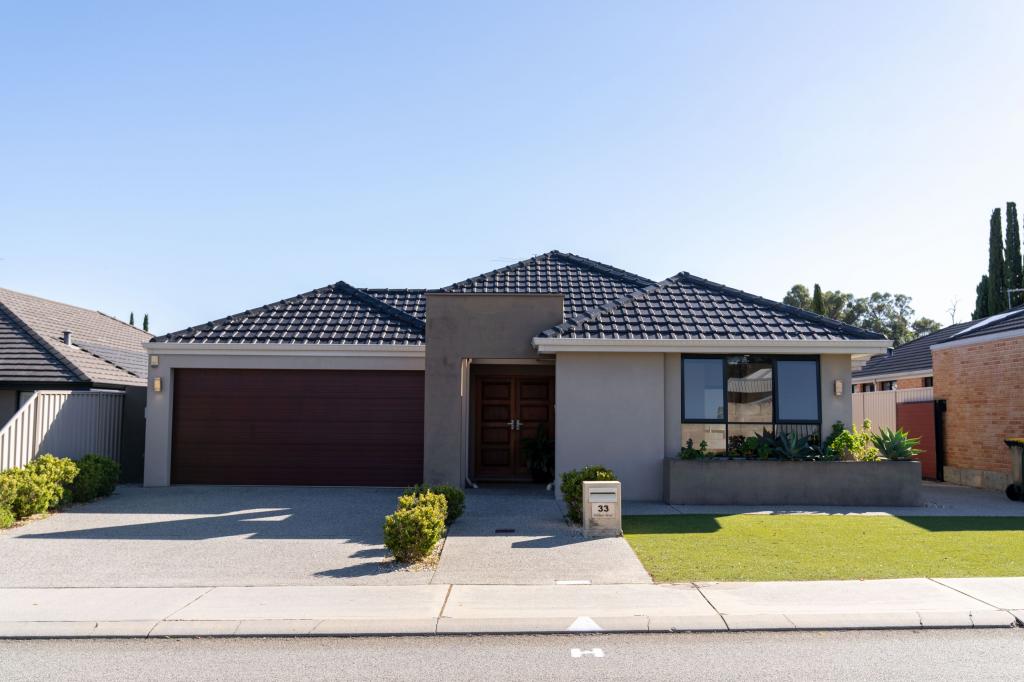 33 Wilmot Bend, Madeley, WA 6065