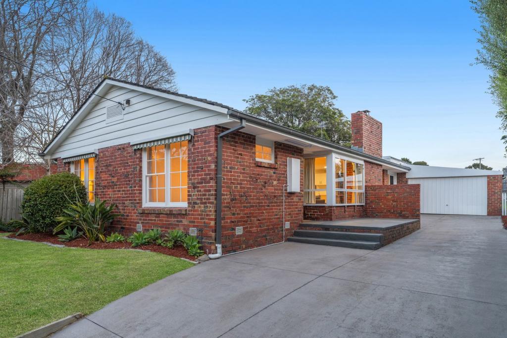 8 Morris Ct, Frankston, VIC 3199