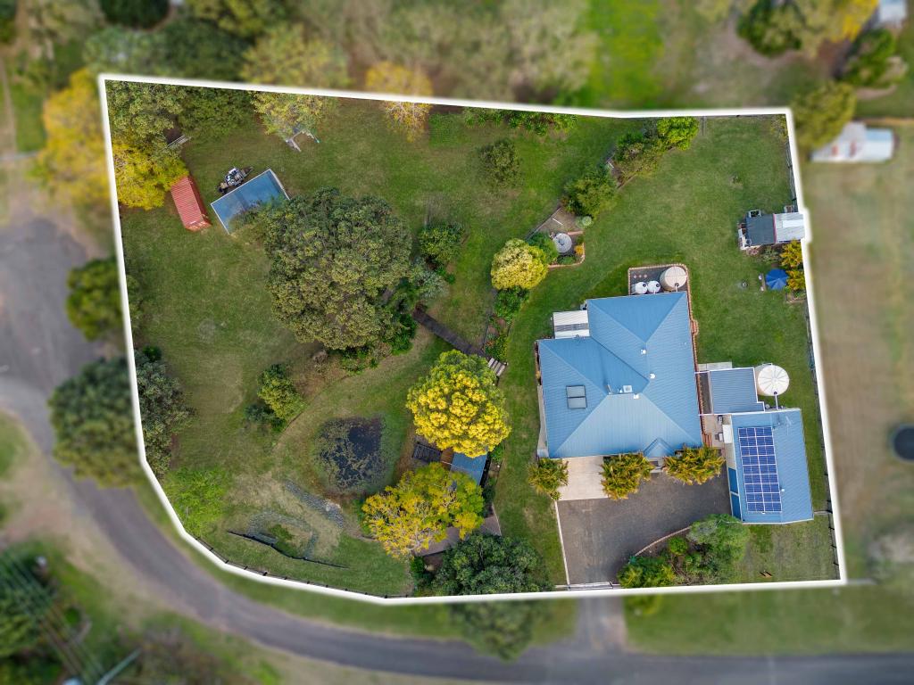 8 Scheiwe Ct, Lowood, QLD 4311