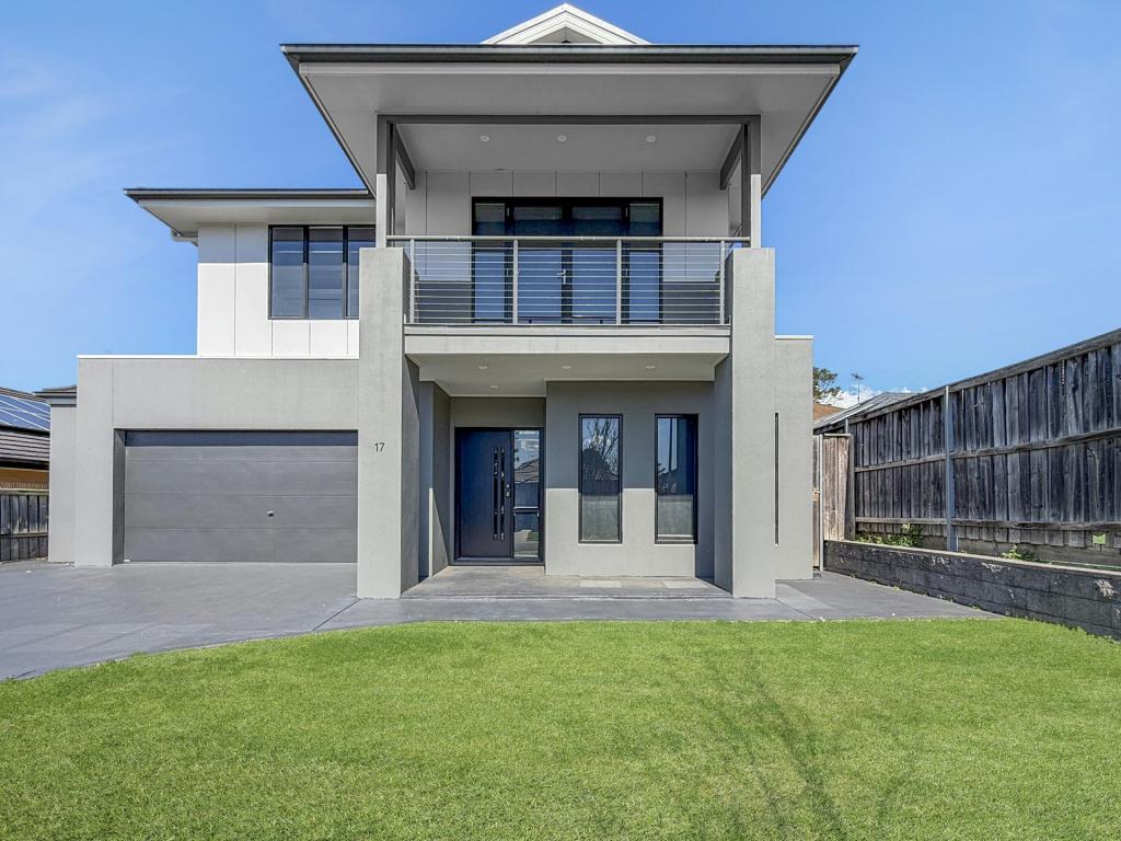 17 Hoy St, Moorebank, NSW 2170