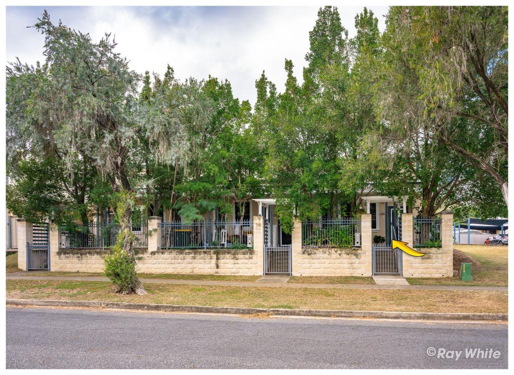 9/382 French Ave, Frenchville, QLD 4701