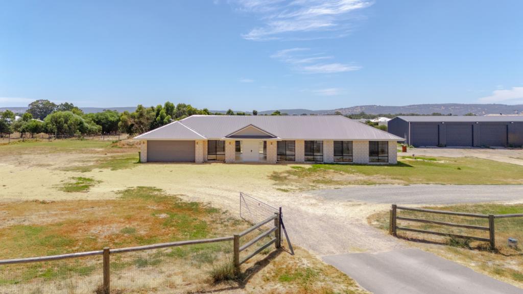 8 Bolliong Gr, North Dandalup, WA 6207