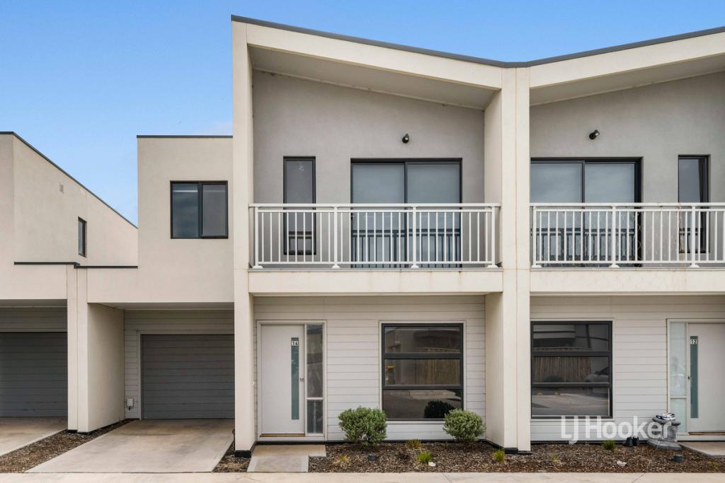 14 MELOTTE PL, WYNDHAM VALE, VIC 3024