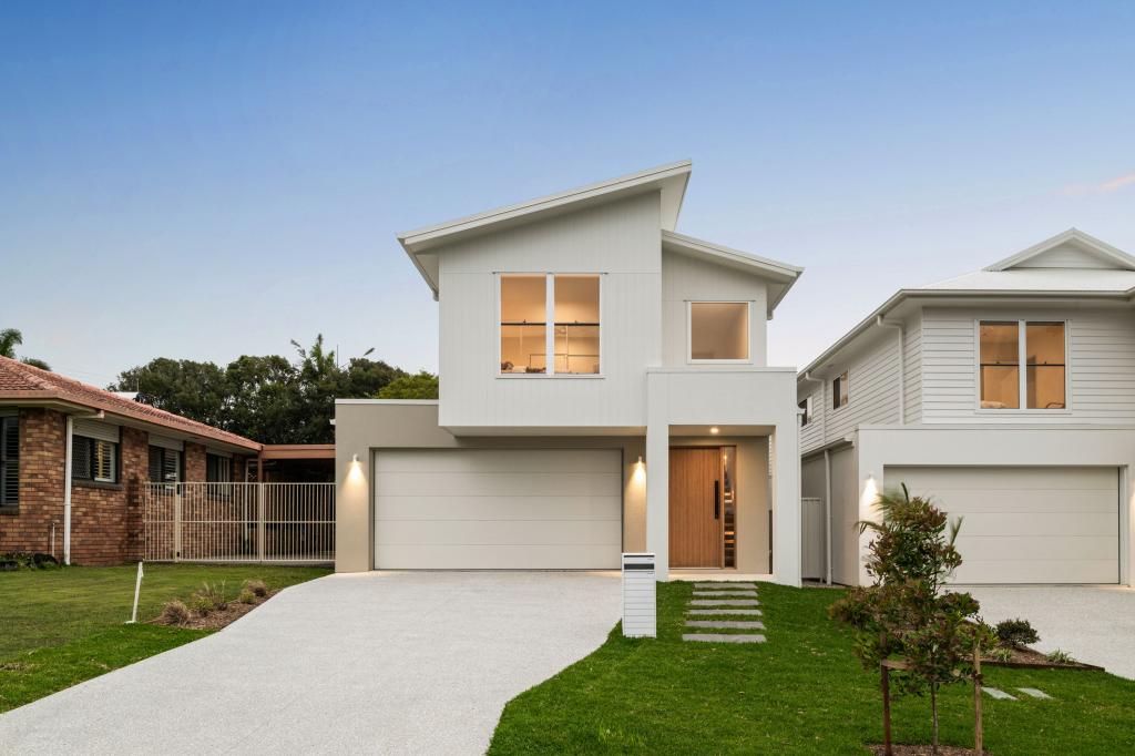 1/2 Teewah St, Dicky Beach, QLD 4551