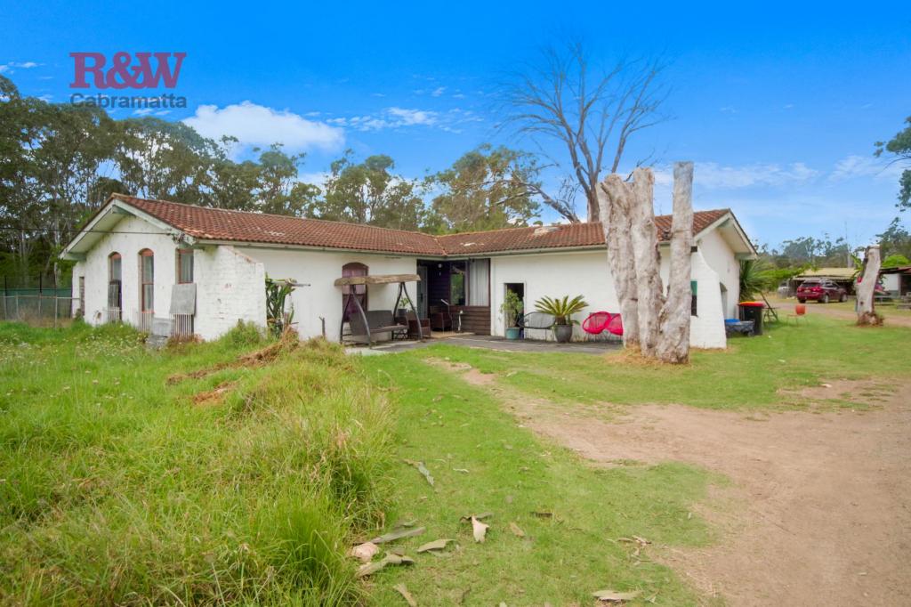 205 LEE & CLARK ROAD,, KEMPS CREEK, NSW 2178