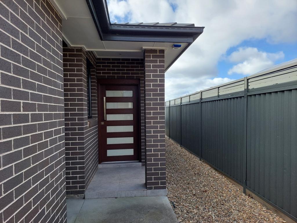 29a Highland Cres, Thirlmere, NSW 2572