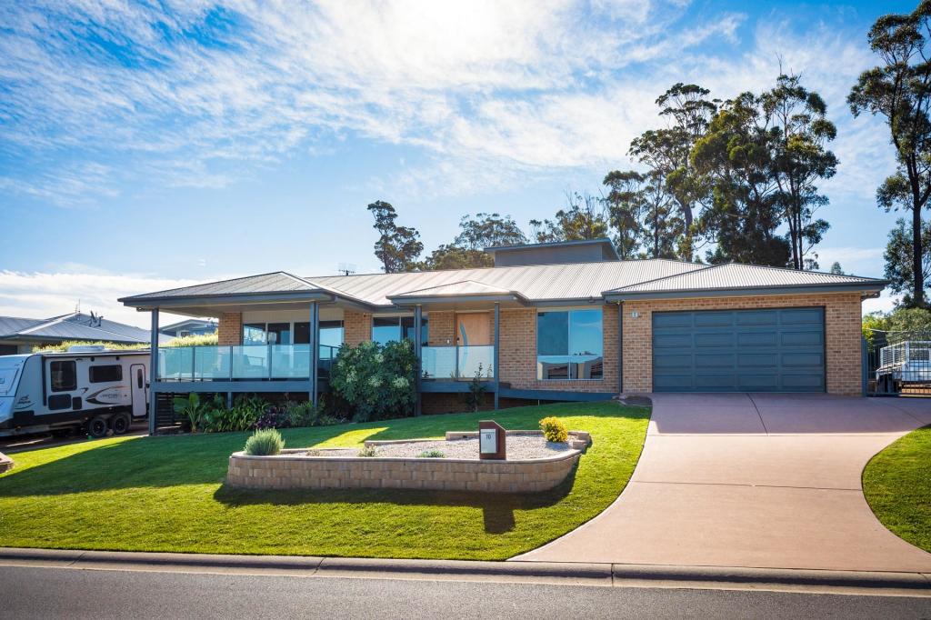 10 The Crest, Merimbula, NSW 2548