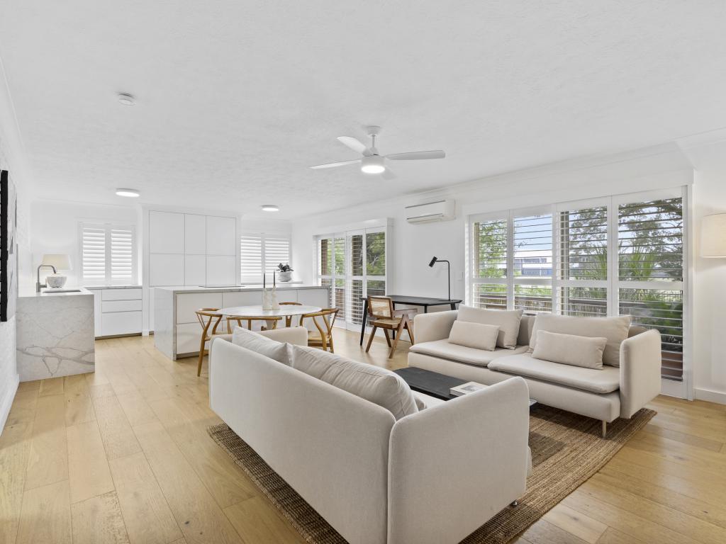 1/2 Brooke Ave, Palm Beach, QLD 4221