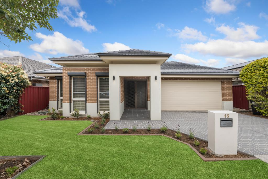15 Christiansen Bvd, Moorebank, NSW 2170