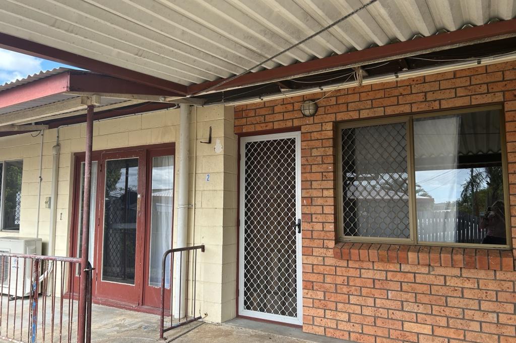 2/10 Potter St, Clinton, QLD 4680