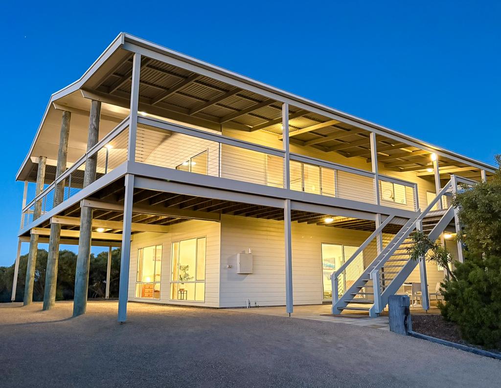 12 Eucalyptus Ct, Marion Bay, SA 5575