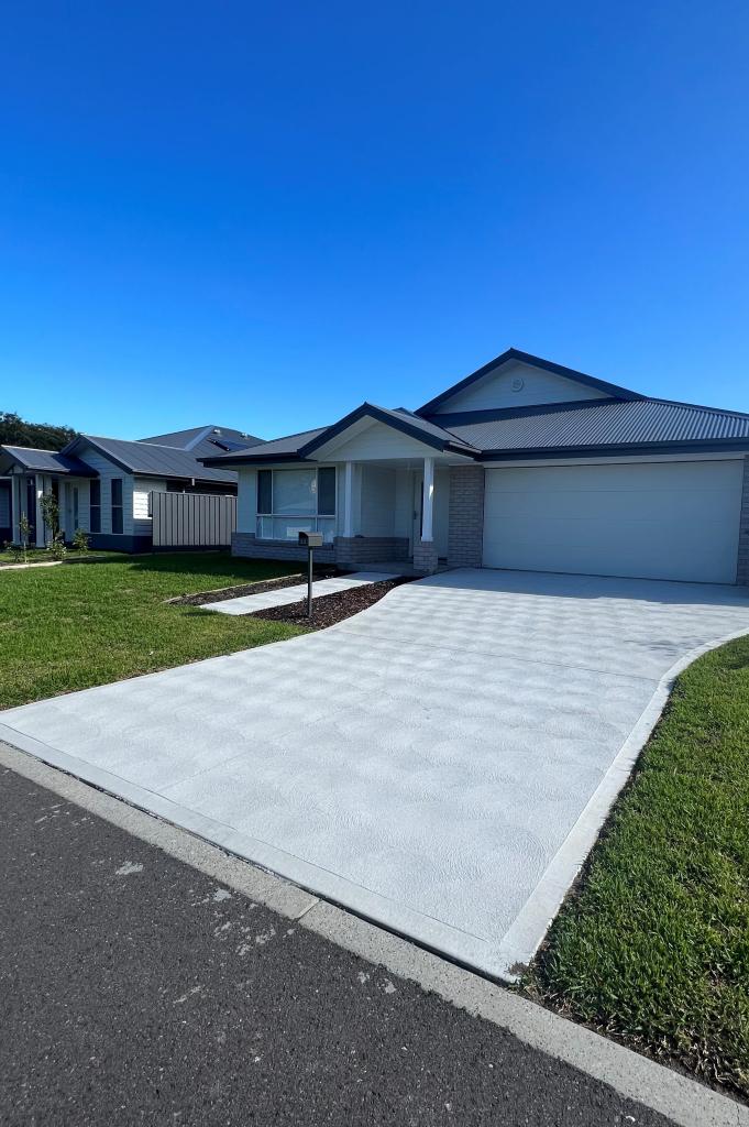 22 Sovereign St, Fern Bay, NSW 2295