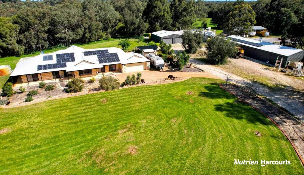 76 Ferguson Rd, Beermullah, WA 6503