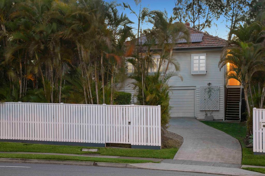 823 Oxley Rd, Corinda, QLD 4075