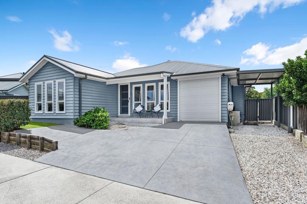 2a Ascot Dr, Currans Hill, NSW 2567