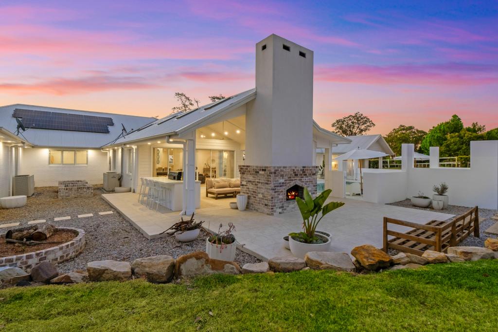 137 Halcrows Rd, Glenorie, NSW 2157