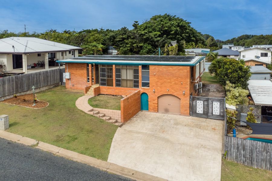 4 Tandy St, Hay Point, QLD 4740