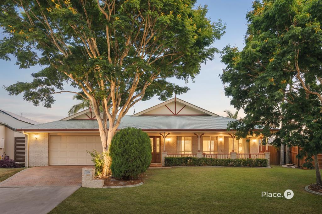 13 Tea Tree Cres, Sinnamon Park, QLD 4073