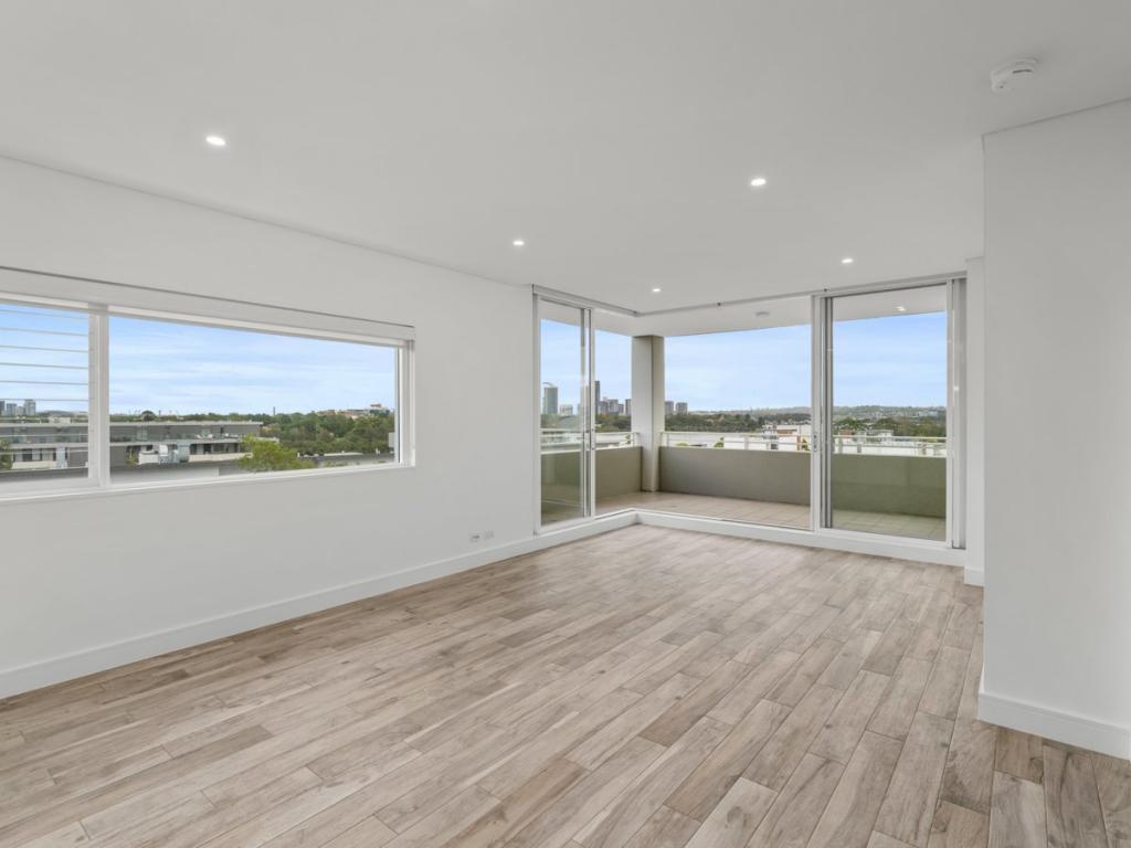 512/18 Woodlands Ave, Breakfast Point, NSW 2137