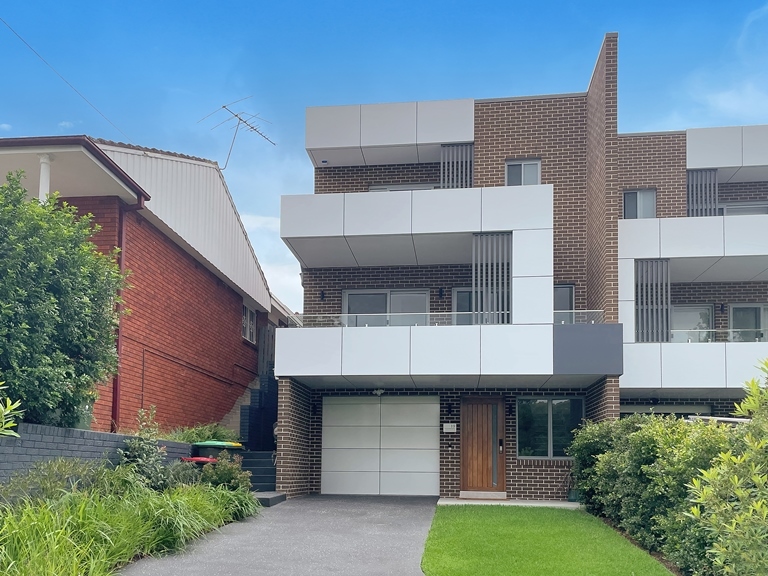 19 Finch Ave, East Ryde, NSW 2113