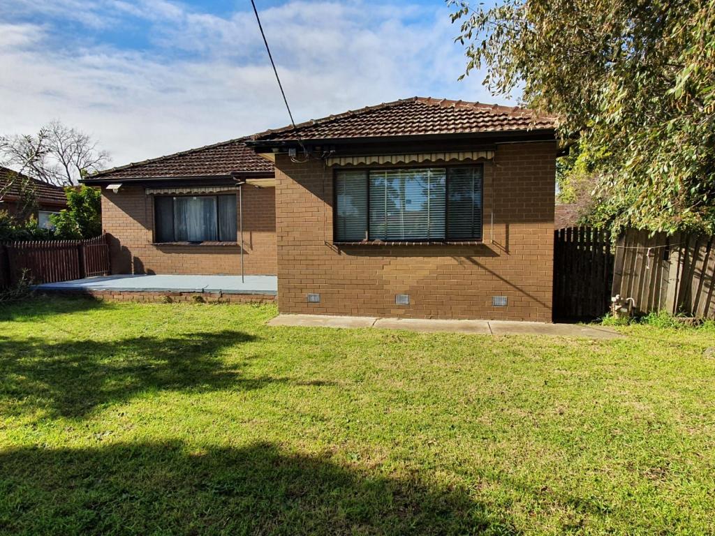 1/27 Main Rd, Clayton South, VIC 3169
