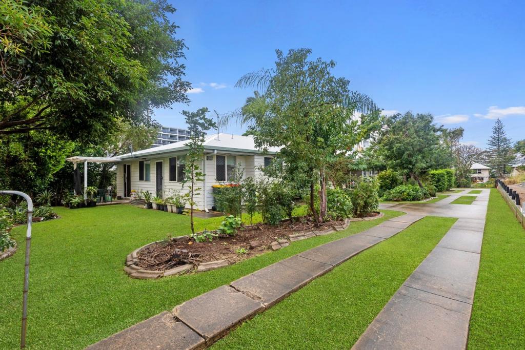 2/124 MEIN ST, SCARBOROUGH, QLD 4020